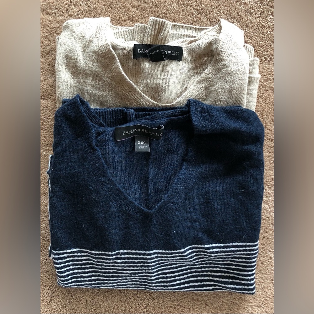 Bundle Sales: Banana Republic V-neck Sweaters